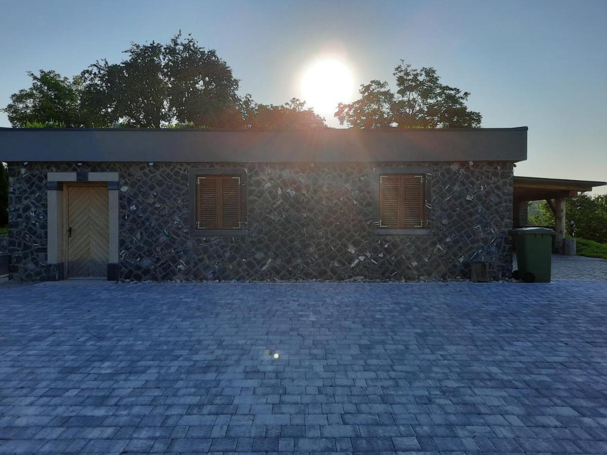 Country House Zemljanka Sentrupert  Kültér fotó